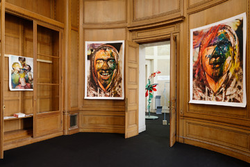 BANK - © Paris Internationale