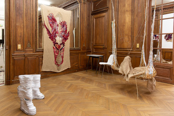 Damien &amp; the Love Guru - © Paris Internationale