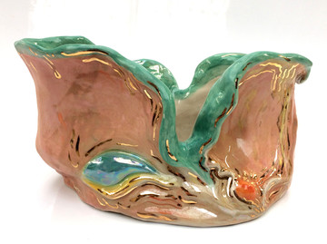 Rococo blush fish head tureen - © Paris Internationale