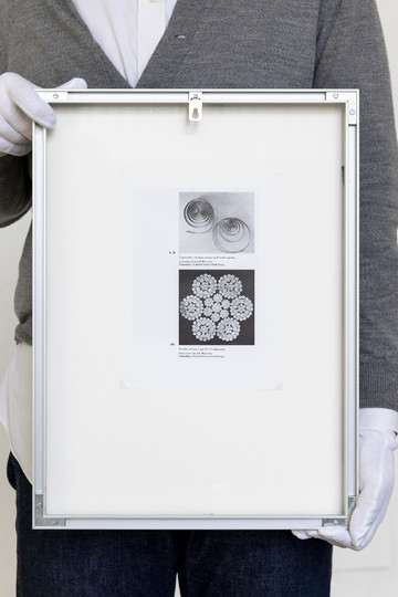 Something in the middle of everything else - © Paris Internationale