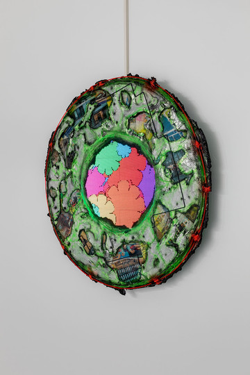 WE - © Paris Internationale