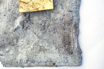 Ideal Space for a Saint or a Translator (+33 185149481) - © Paris Internationale