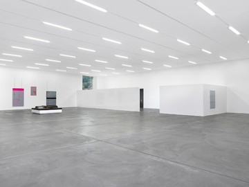 Installation view
Lorenza Longhi, Minuet of Manners, Kunsthalle Zürich, Zürich, CH, 2021 - © Paris Internationale