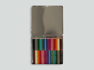 <p style="font-size:10px">Stéphanie Saadé, Cut Color, 2014, cut and glued Faber Castell pencils, aluminum box, 19.6 x18.5x1 cm, variation 2/3</p>
<p style="font-size:10px">Colored pencils are cut in the middle. Reversing the way they were ordered in the box, they are assembled again.</> - © Image courtesy of the artist and Grey Noise, Dubai., Paris Internationale