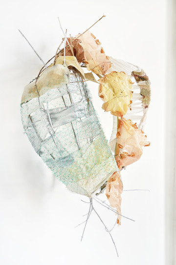 Chest (Pale Bow) - © Paris Internationale