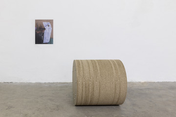 Installation view
Alessandro Agudio, Residence Acquario, Fanta-MLN, Milan, 2020 - © Courtesy the artist and Fanta-MLN, Milan
Photo: Roberto Marossi, Paris Internationale