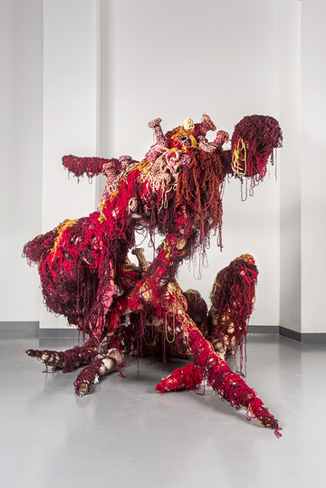Maria Abaddon Peruvian contemporary artist presents soft sculptures and textile pieces with Ginsberg Gallery at Paris Internationale - © Courtesy Ginsberg Gallery, Paris Internationale