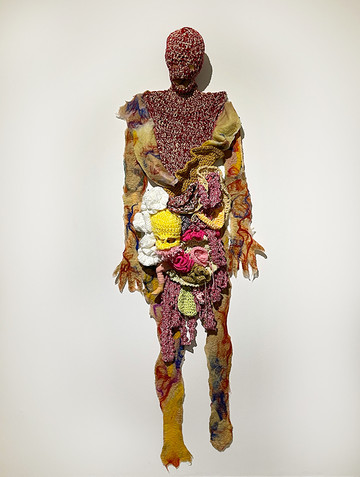 Maria Abaddon Peruvian contemporary artist presents soft sculptures and textile pieces with Ginsberg Gallery at Paris Internationale - © Courtesy Ginsberg Gallery, Paris Internationale