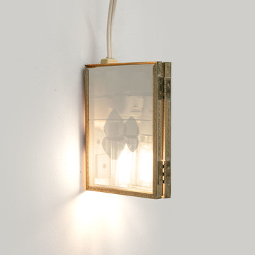 Pitched Mirror - © Courtesy of the artist and Good Weather, North Little Rock/Chicago, Paris Internationale