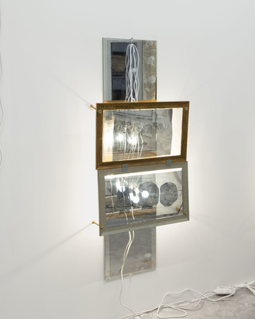 Silver Mirror - © Courtesy of the artist and Good Weather, North Little Rock/Chicago, Paris Internationale
