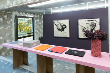 Three Star Books - © Paris Internationale