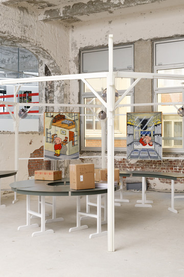 After 8 Books - © Paris Internationale