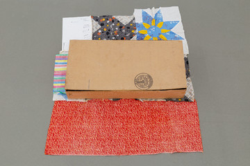 Deluxe Accessories Kit - © Paris Internationale