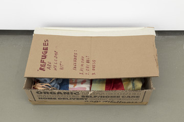 Refugees are welcome Kit - © Paris Internationale