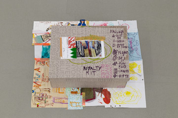 Royalty Kit - © Paris Internationale