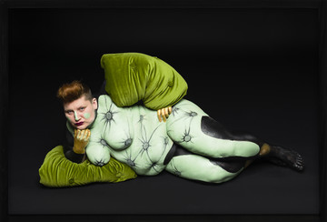 Jakob Lena Knebl, Chesterfield - © Paris Internationale