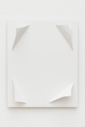 Mercedes Mangran&eacute;, Dorso V - © Paris Internationale