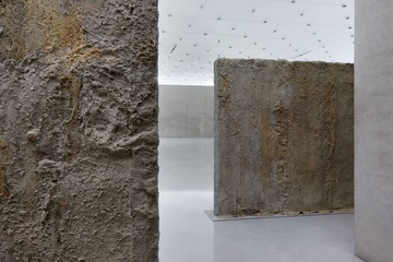 Kollektorgang (I-XXIX) - © Paris Internationale