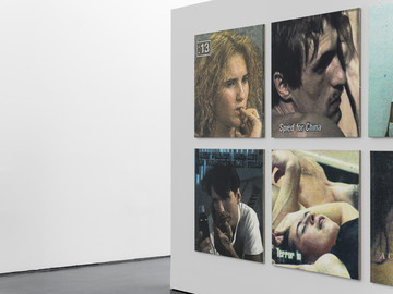 Matthias Groebel, A Change in Weather (Broadcast Material 1989-2001), installation view, Kunstverein für die Rheinlande und Westfalen, Düsseldorf, 2022 - © Paris Internationale