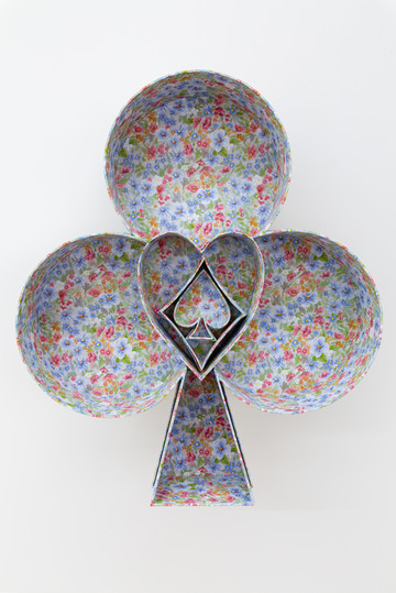 Divorced, father of two. We met twice. He confessed he was not in love with the man he was seeing. Their sex was good, but I made him do things he wouldn&rsquo;t do like to kiss on a first date. He would send me pictures of the sunset after work. They were beautiful to him, and that was beautiful to me. We said goodbye on the phone, one kiss after the other. - © Paris Internationale