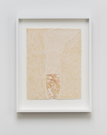 <div style="color:#ff00ff;">Bonnie Lucas<br>
Untitled, 1978-79<br>
assemblage on fabric<br>
11 x 8 1/2 inches</div> - © Paris Internationale