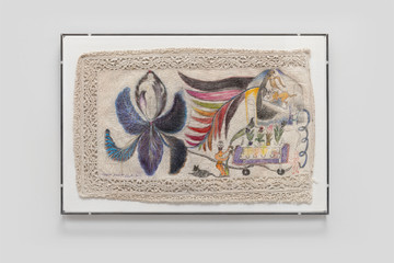 Dewen dreamt about Isis - © Paris Internationale