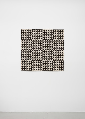 No. 1 - © Paris Internationale