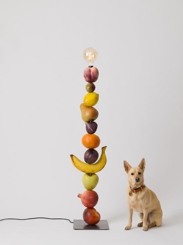 Amedeo Polazzo
Untitled, 2025
foam, resin, acrylic, oil paint, steel, light fitting, light bulb
57 1/2 x 11 x 11 in (146 x 28 x 28 cm) - © Paris Internationale