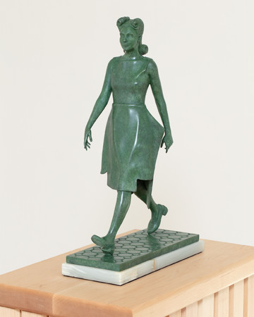 Nicolas G. Miller, "Lupe Vélez in Hussein Chalayan A/W 2000", patinated bronze, 16.3" x 4.5" x 10.5" - © Paris Internationale