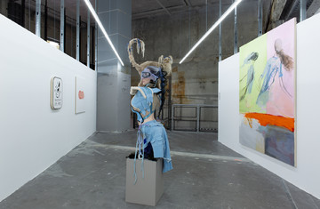 Company - © Paris Internationale