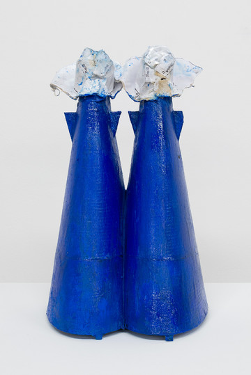 Blue Nuns - © Paris Internationale