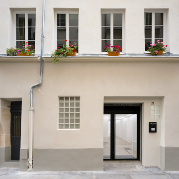 Gallery front view, Lo Brutto Stahl, Paris - © Lo Brutto Stahl, Paris Internationale