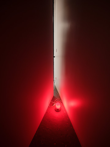 Georges J. Ayrault, **For U**, 2025.
Vintage lamp from the 1990s, gift made to an artist from Georges
via his friend Audrey, in his absence, left in a café in Paris.
The gift remains a gift.
Photo ©Nicolas Lafon - © Photo @Nicolas Lafon, Paris Internationale