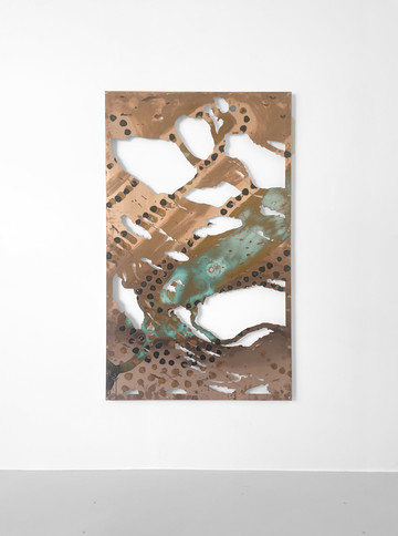 Suit - © Paris Internationale