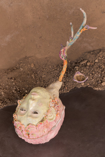 minuscule - © Paris Internationale