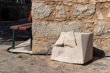 12:00 - © Paris Internationale