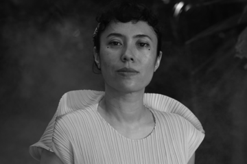 Biolateral 3, 2025

Soil on cotton, bamboo frame
125 x 54 x 4.6 cm
49 1/4 x 21 1/4 x 1 3/4 in - © Paris Internationale