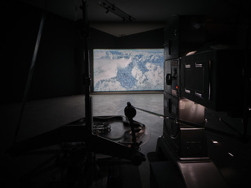 Exhibition view
Rosa Barba, Meaning Distances, MSU, Black Box, Zagreb, 2025
Photo: Damir Žižić ©Rosa Barba

Rosa Barba
Aggregate States of Matters, 2019 
35mm film, color, optical sound; 21:14 min - © Paris Internationale