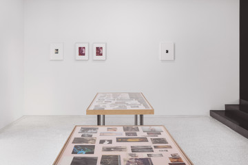 Polys Peslikas, This Delusive Sentiment, installation view, Arch, Athens, 2023 - © Paris Internationale