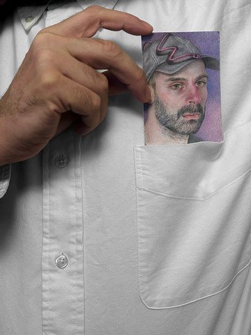 Guillaume (abandonner l’année du serpent)
2025
colored pencils on paper
7,5x10 cm
Men with Caps series, Giovanni De Francesco, 2026
Galleria Luisa Delle Piane - © Paris Internationale