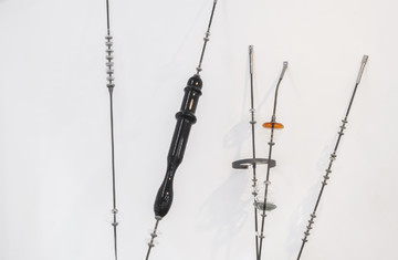 Lara Fluxà | , Glass, iron, recycled motor oil, 245 x 175 x 135 cm. - © Paris Internationale