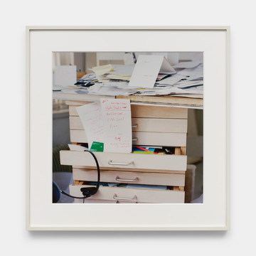 #7 (desk) - © Paris Internationale