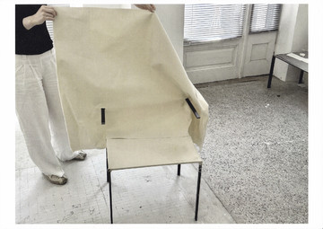 Radio Athènes presents new works by Lukas Gschwandtner. Club chair twins are shown together with two vitrines. The material expression of his distinct formation—rooted perhaps in living in a city steeped in art and design history—is embodied in canvas, leather, metal, but also historical textiles, fragments of 18th-century tapestries, decaying fringes, and horsehair. In his visual grammar, canvas—folded, pressed, cut, laid on the floor—is a vehicle for innovation, historical discourse, and storytelling. - © Canvas, metal, pressed 19th century textiles
Courtesy the artist and Radio Ath&egrave;nes

@lukasgschwandtner, Paris Internationale