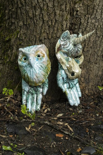 Kris Lemsalu
"Owl Hand" and "Unicorn  Hand"
2026
ceramics
35×21×18cm - © Paris Internationale