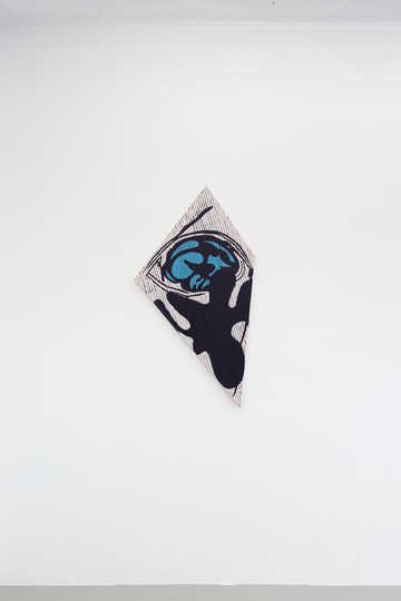 A diamond shaped canvas depicting an eye behind bars. - © Photo: Stephen Faught, Paris Internationale