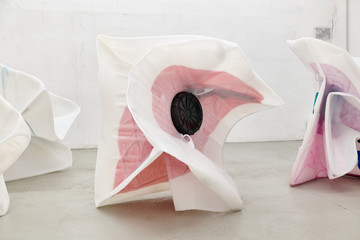 Sacha Kanah, A Little Green Rosetta, 2025 IBC, valve, inflatable sofa, steel rod, bleach, vacuum, 111 x 121 x 104 cm. - © Courtesy of the Artist and Clima, Milan., Paris Internationale